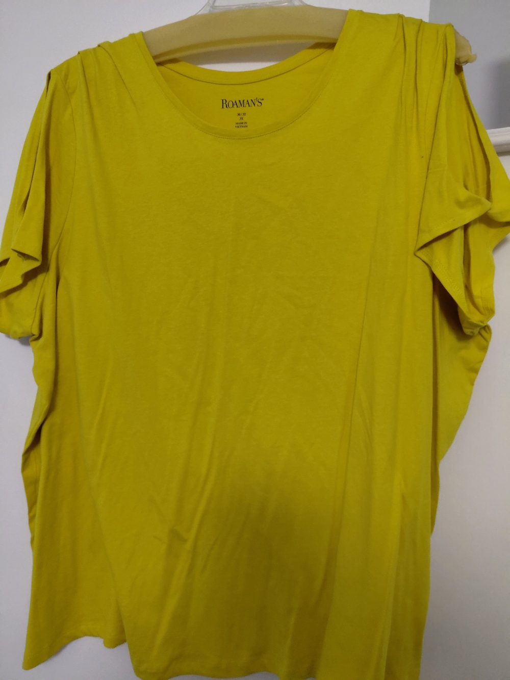 Roaman's Men's Short Sleeve Crewneck Tee in Vibrant Yellow